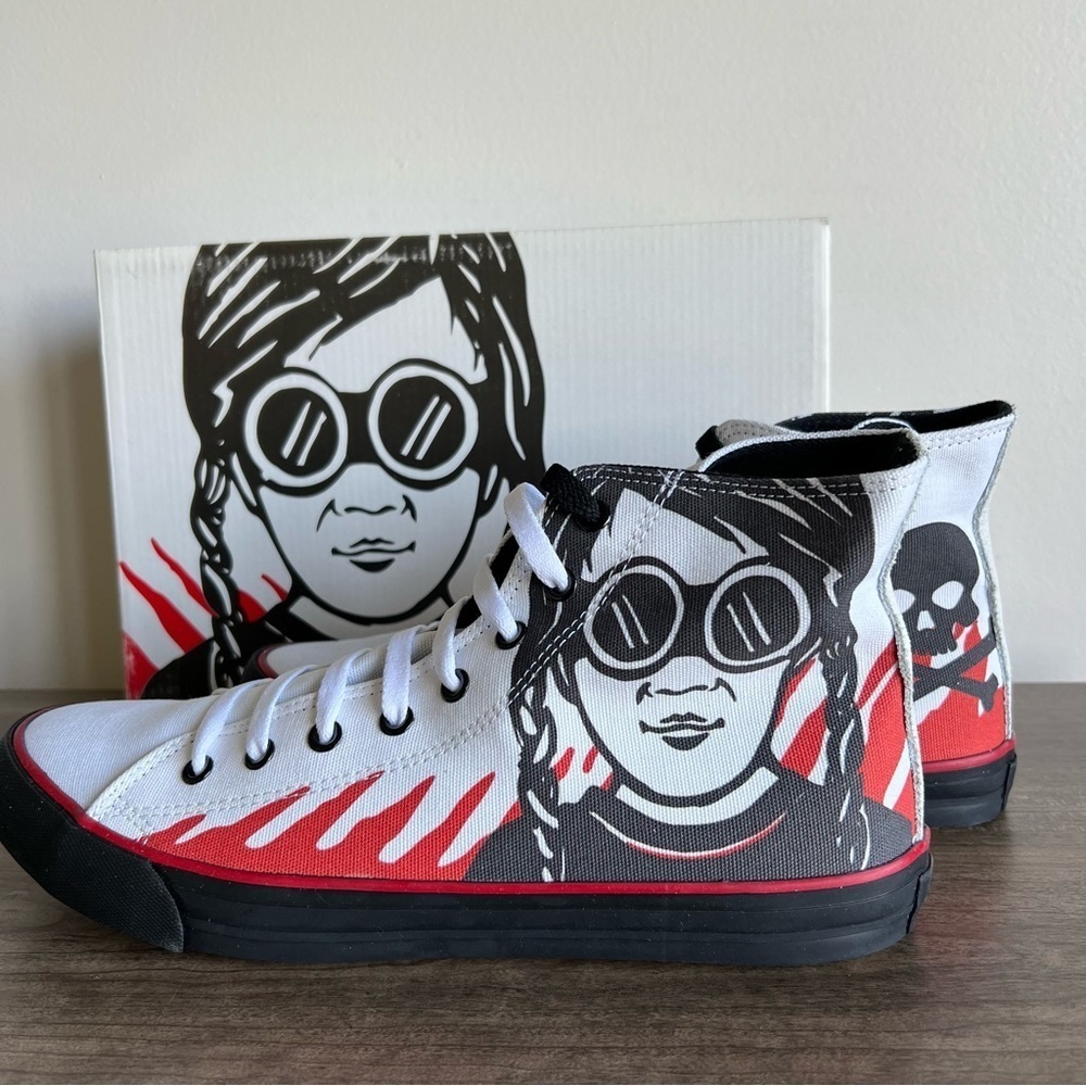 Blanx Erre Fire Unisex Hi Top Shoe Size 9.5 or 11 #B1612